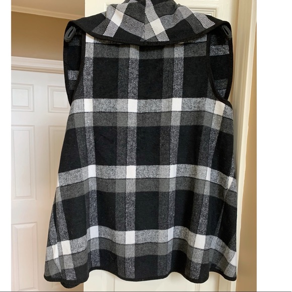 Altar’d State vest - Picture 5 of 5